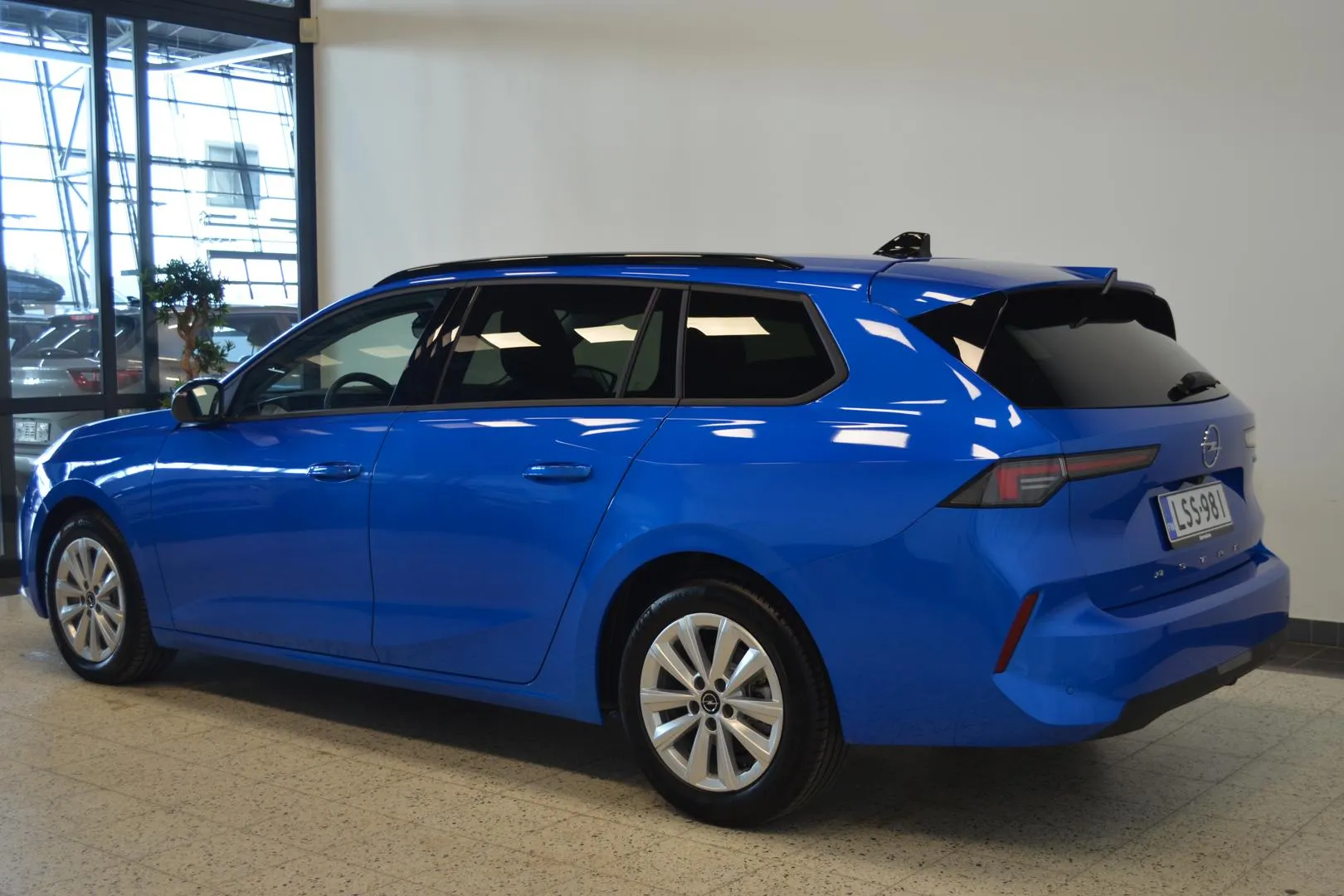 Opel Astra LSS-981 carousel image