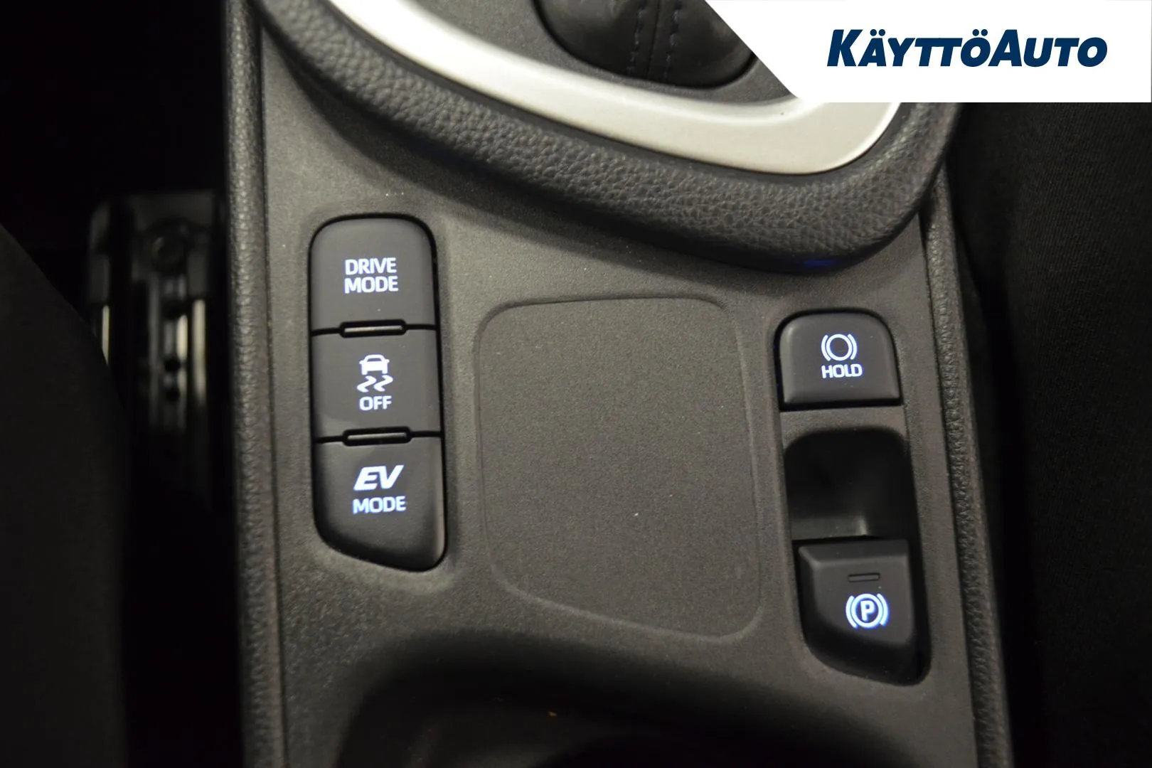 TOYOTA Yaris JMU-788 carousel image