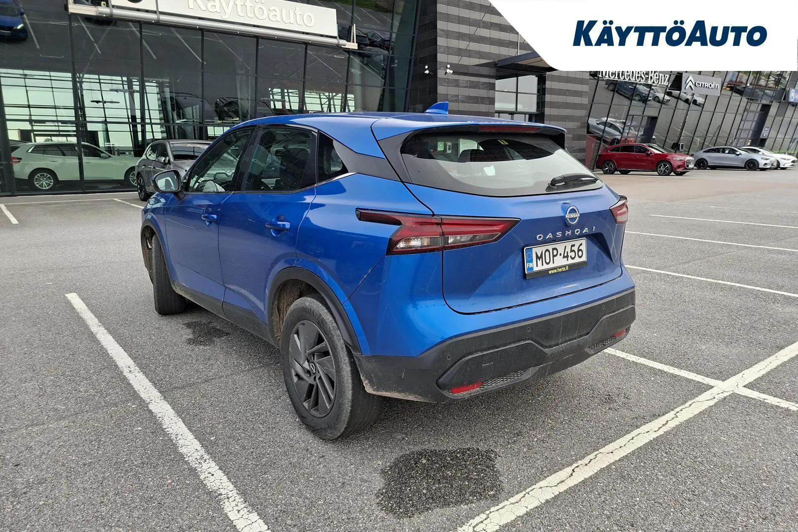 Nissan Qashqai MOP-456 carousel image