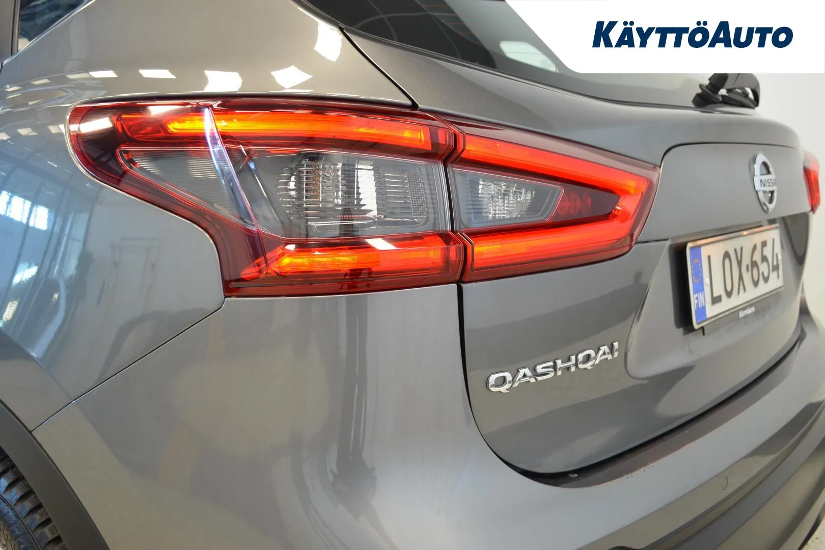 NISSAN Qashqai LOX-654 carousel image