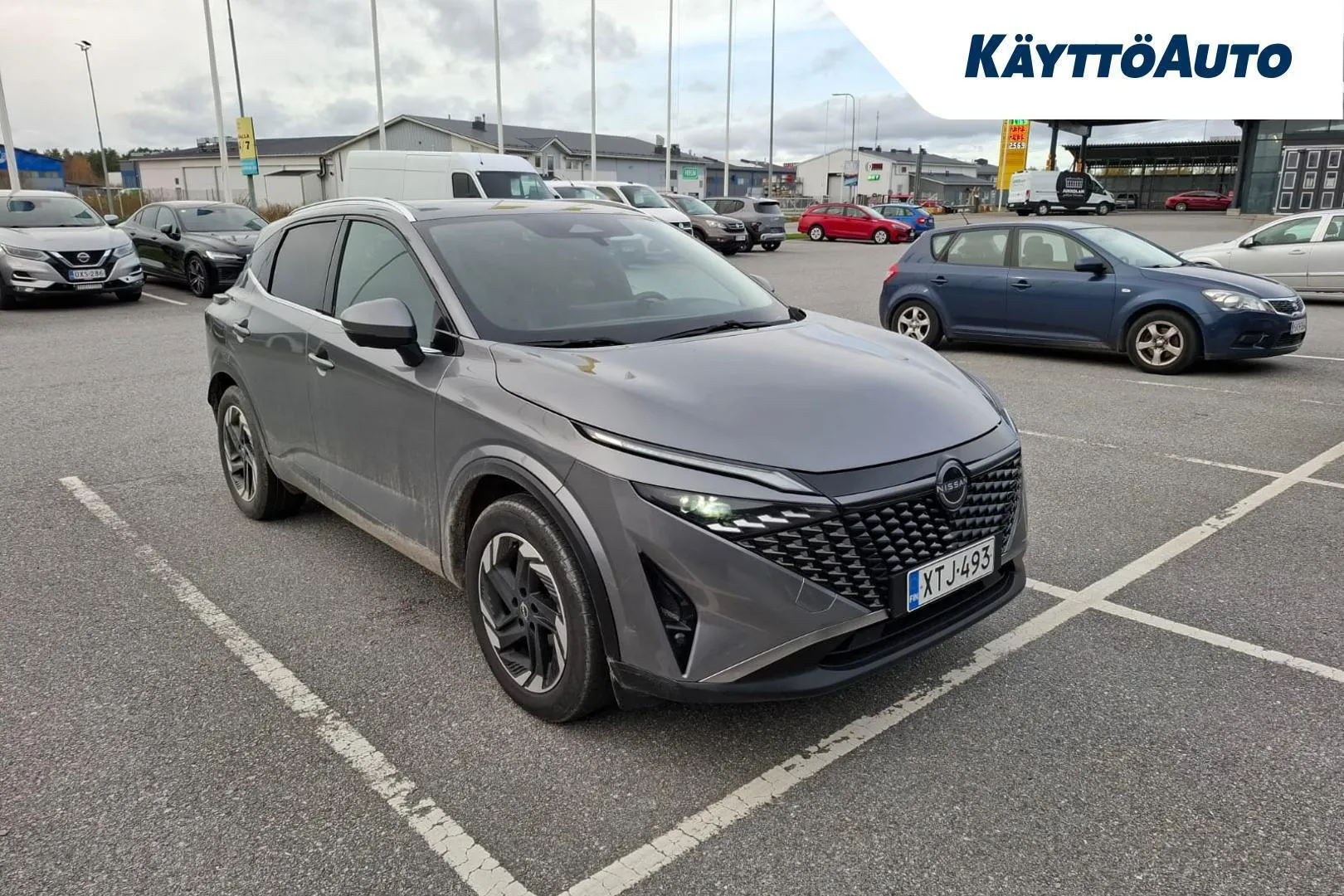 NISSAN Qashqai XTJ-493 carousel image