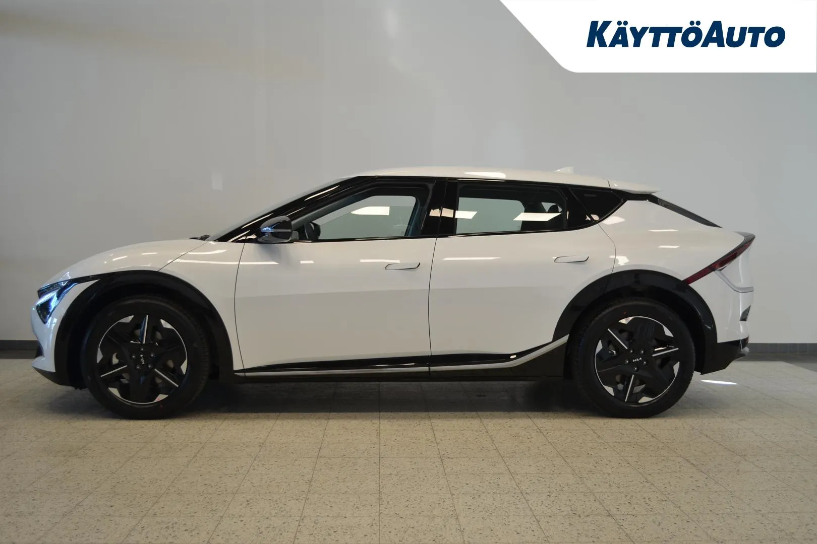 Kia EV6 ZPN-884 carousel image