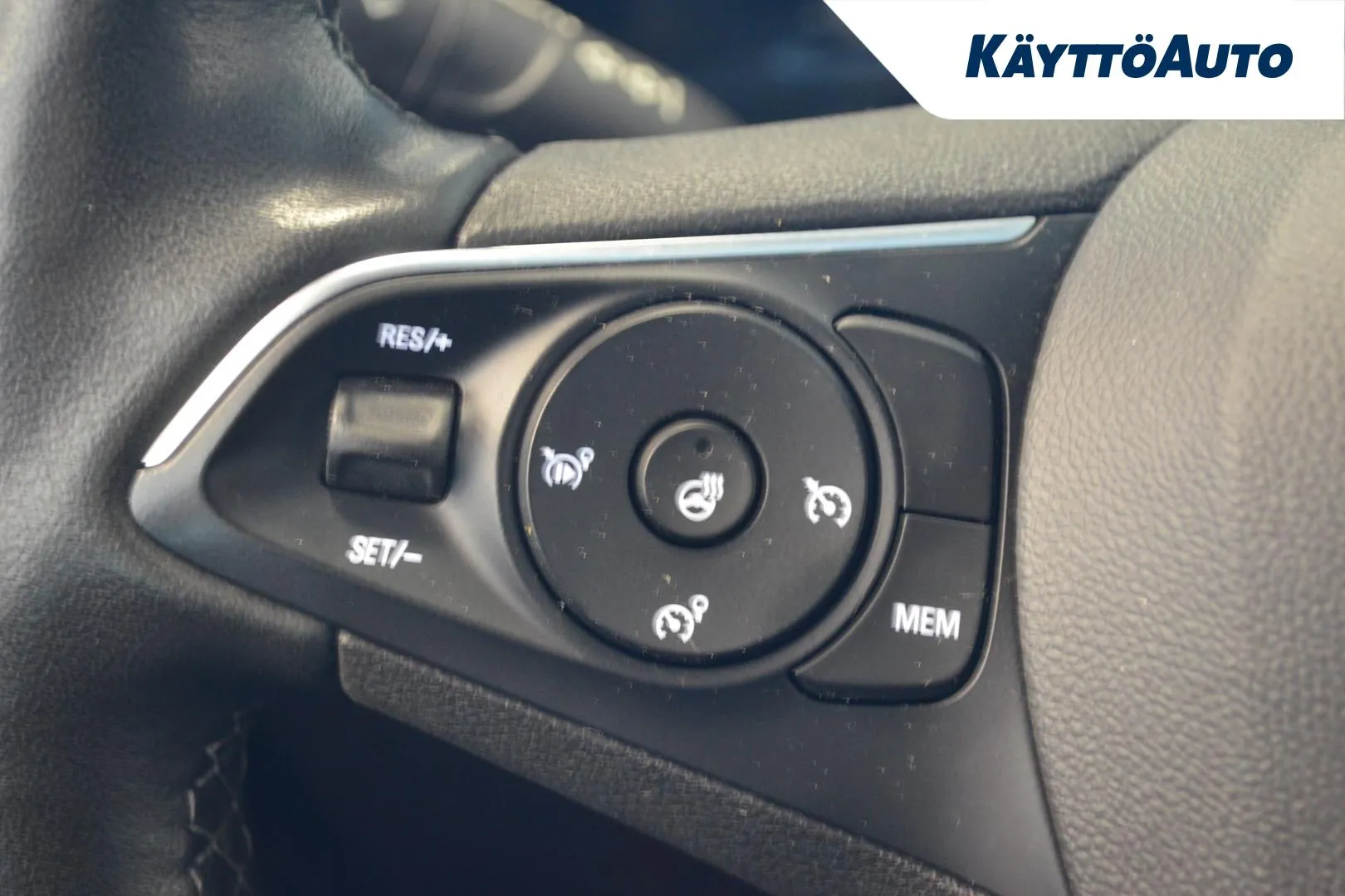 OPEL Mokka IPO-873 carousel image