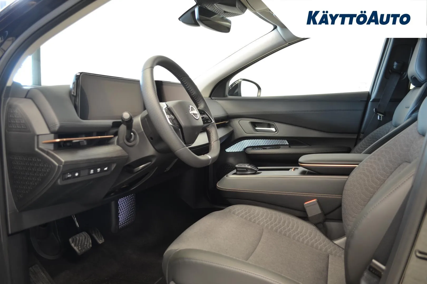 Nissan Ariya XTJ-141 carousel image