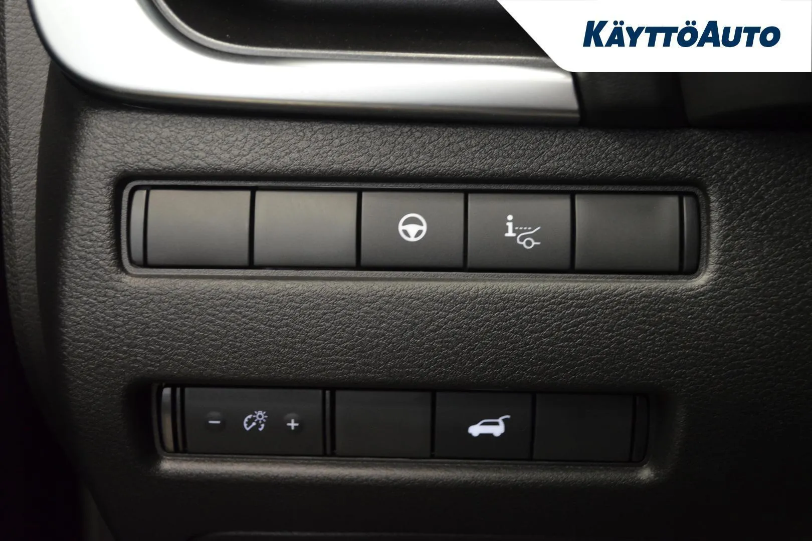 Nissan X-Trail SZJ-550 carousel image