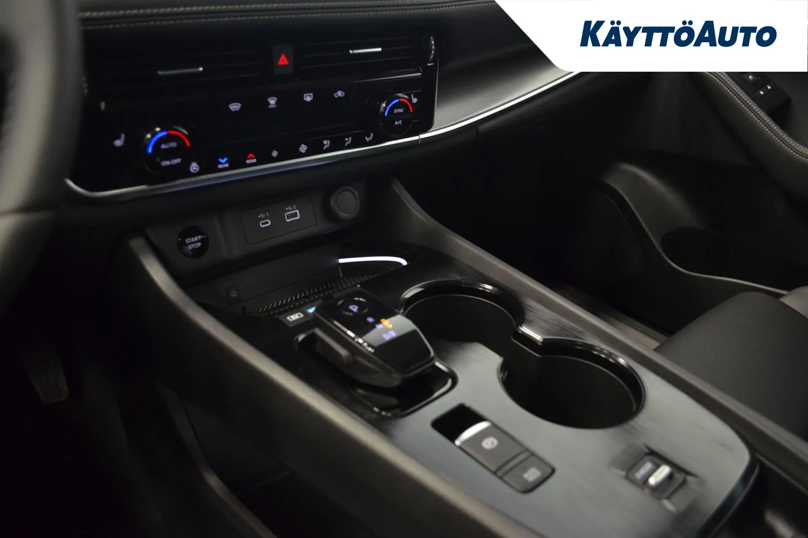 Nissan X-Trail SZJ-550 carousel image