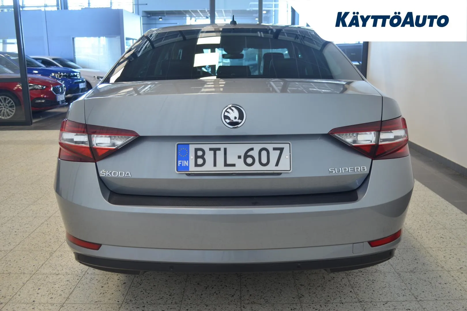 SKODA Superb BTL-607 carousel image