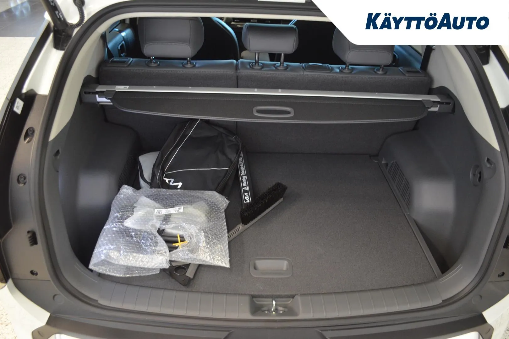 Kia EV3 JOG-846 carousel image