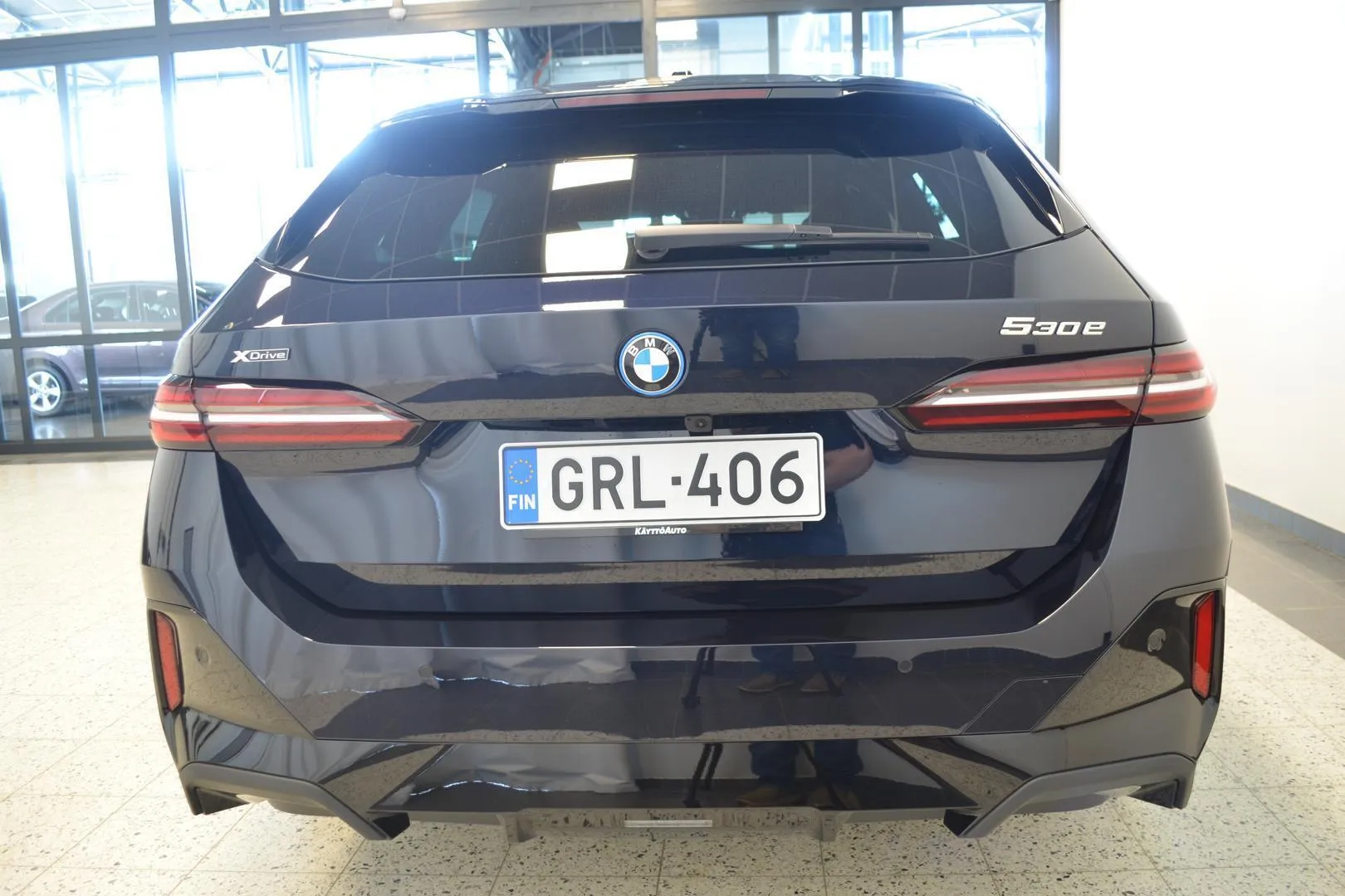 BMW 530E GRL-406 carousel image