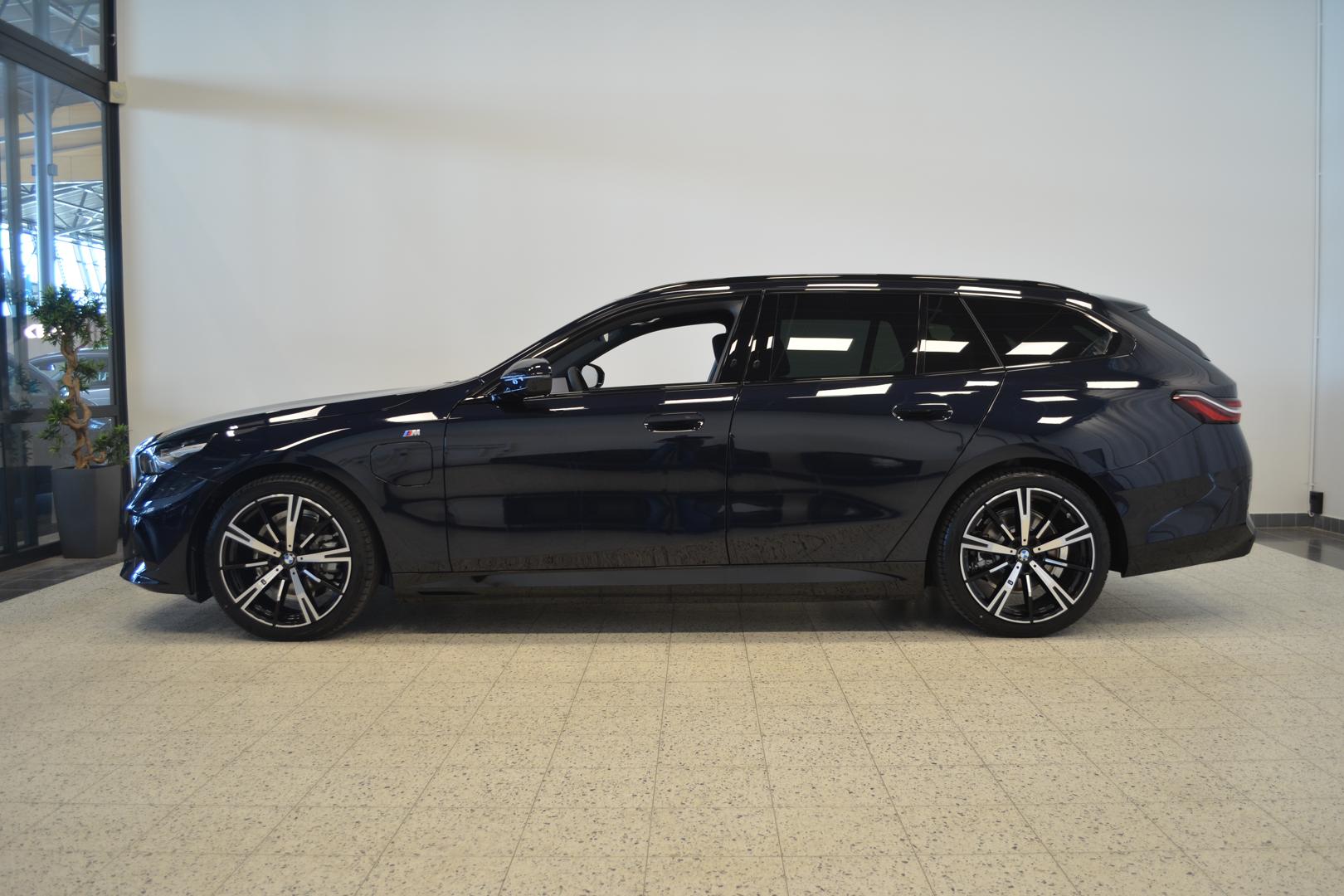 BMW 530 2026, kuva 4/16