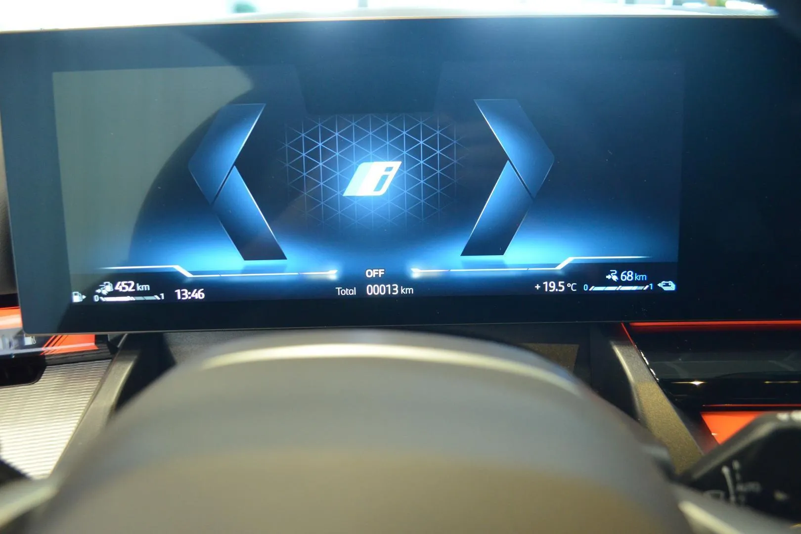 BMW 530E GRL-406 carousel image