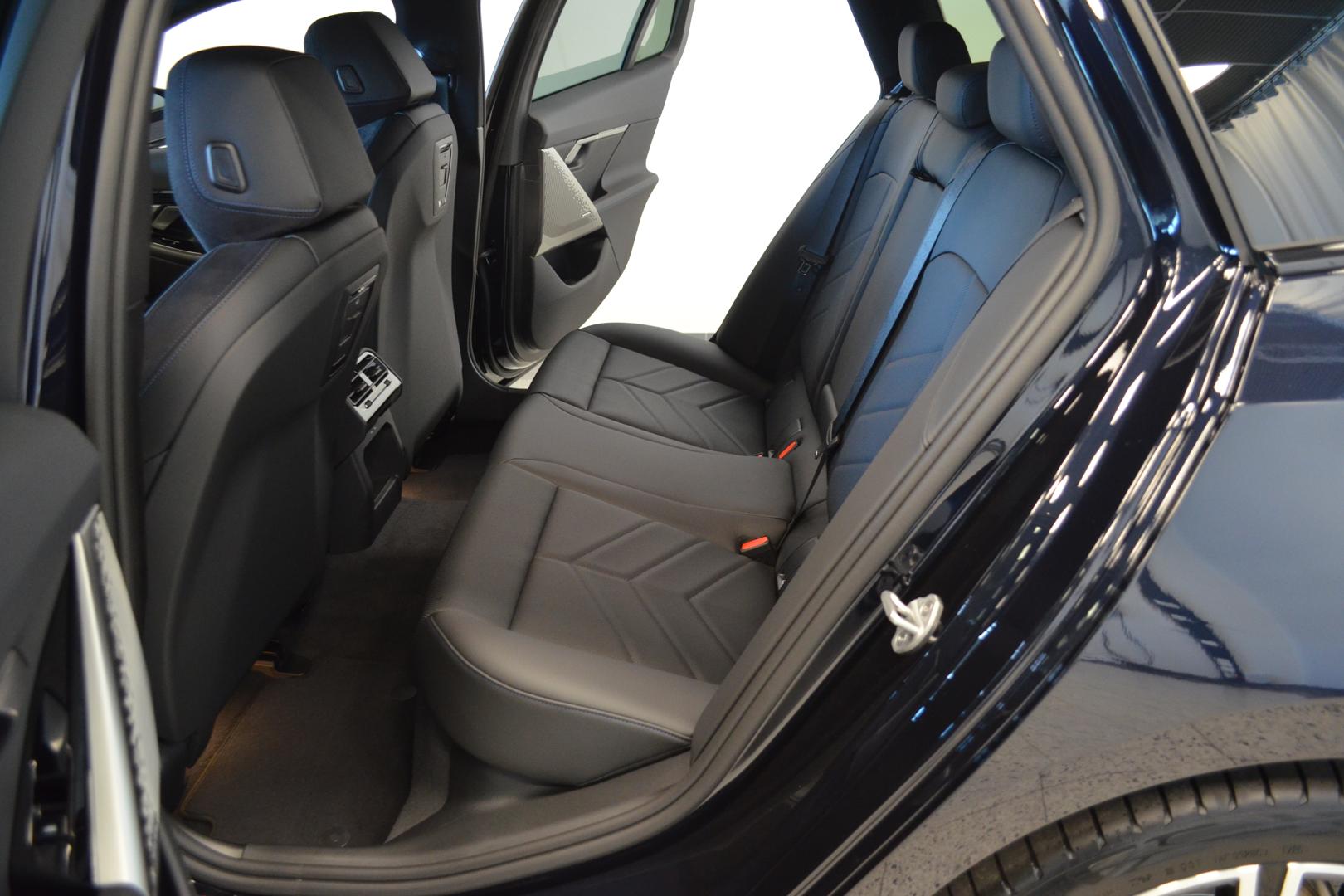 BMW 530 2026, kuva 7/16