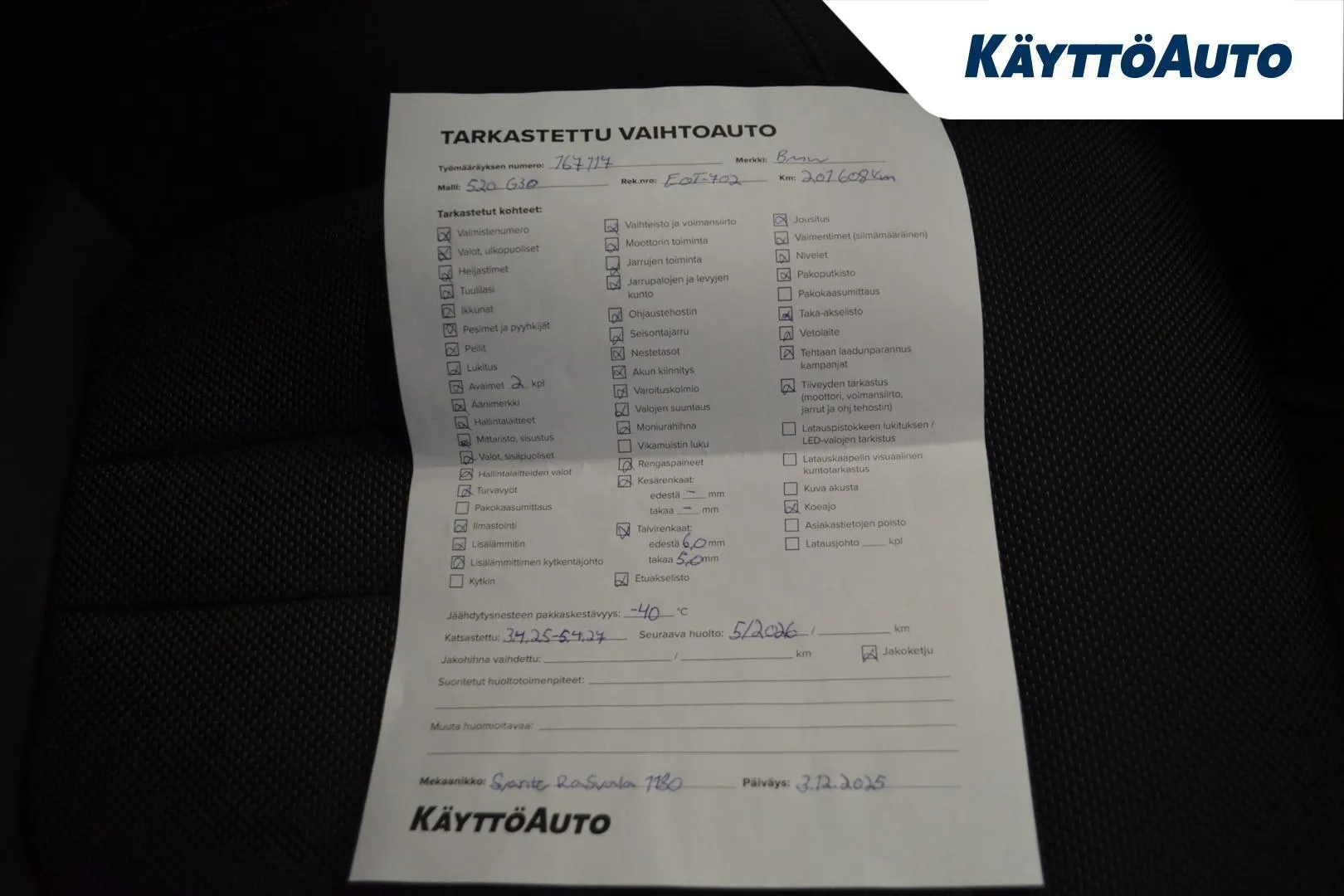 BMW 520 EOT-702 carousel image