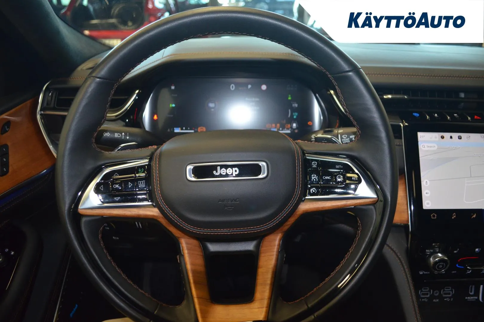 JEEP Grand Cherokee JNN-621 carousel image