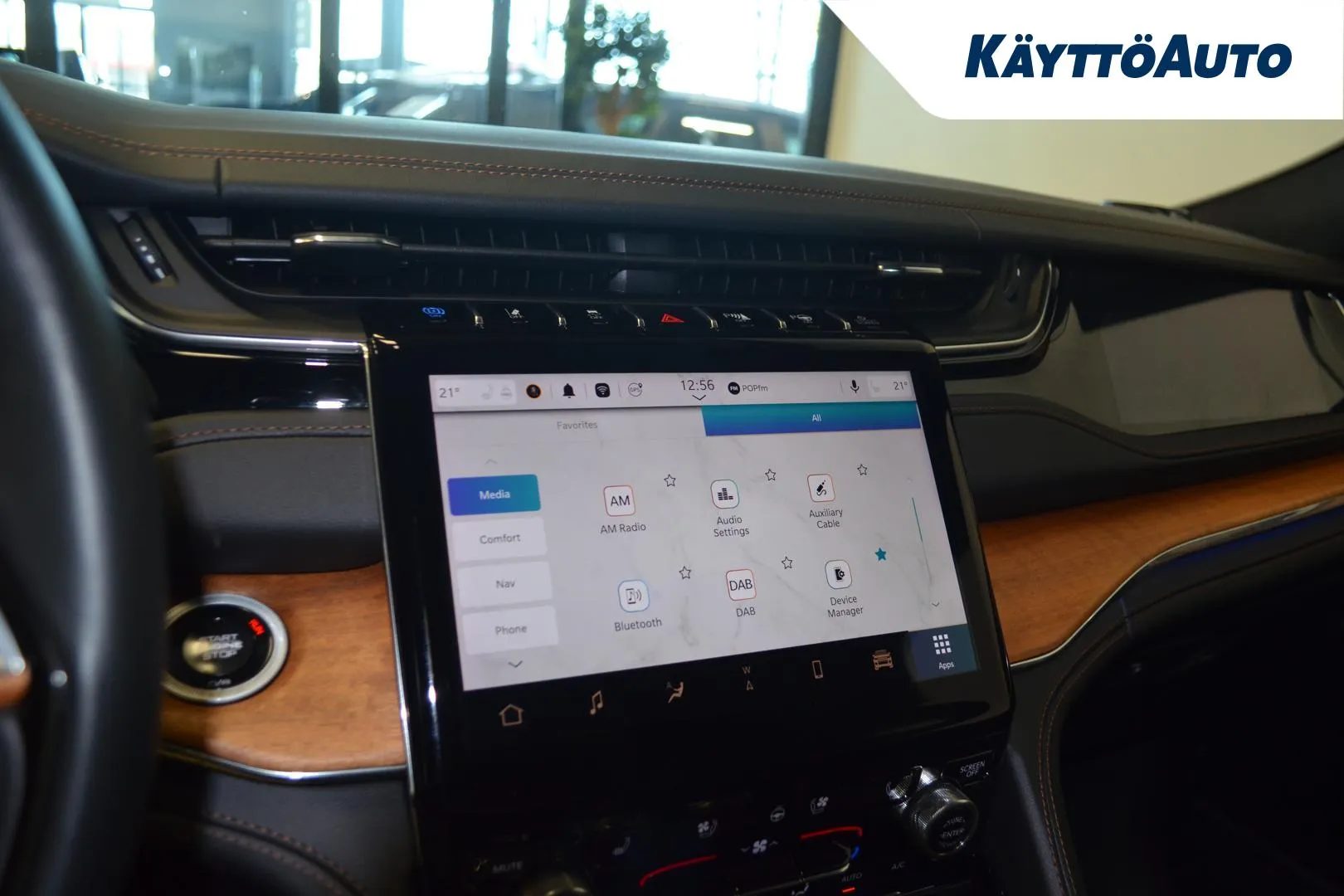 JEEP Grand Cherokee JNN-621 carousel image