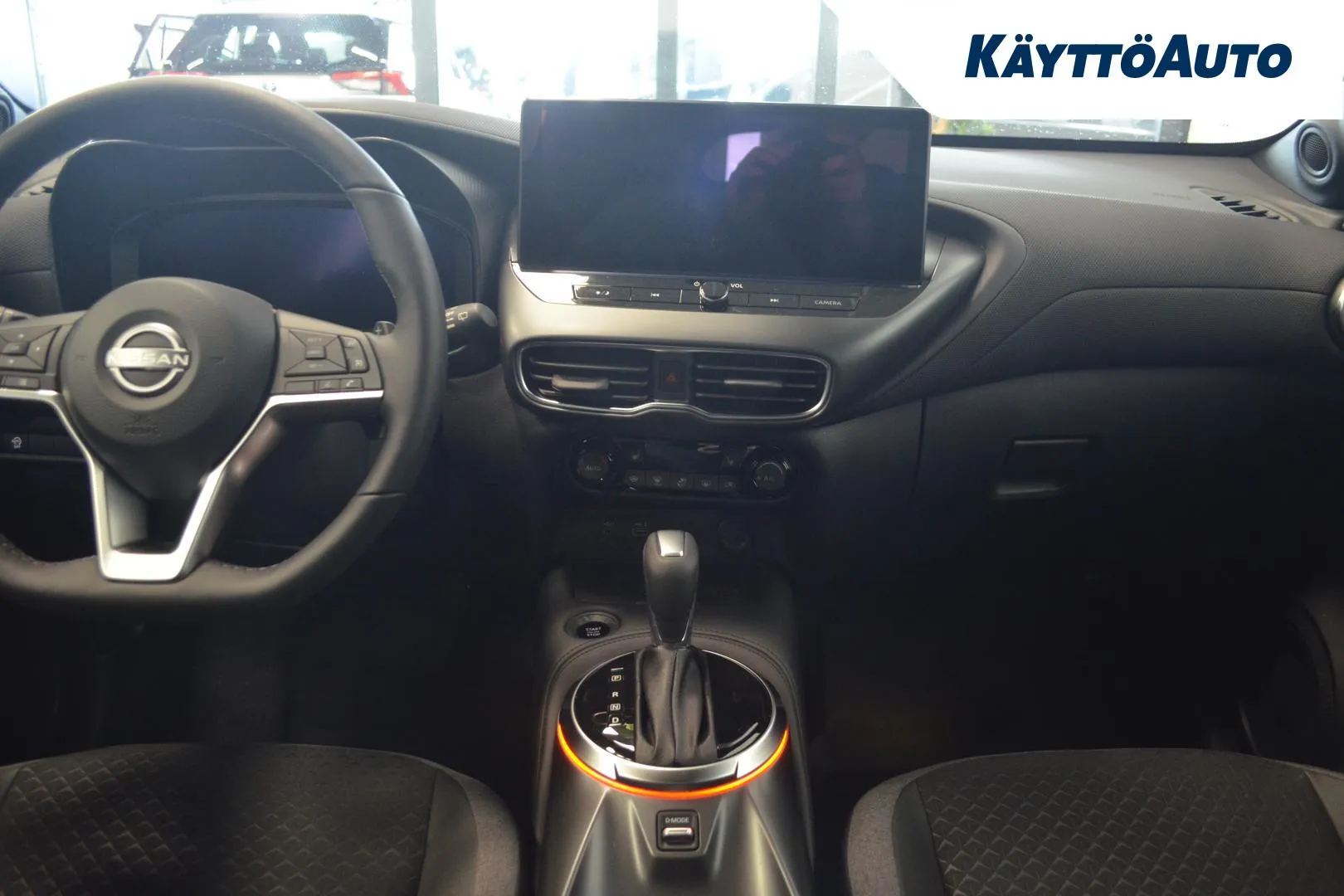 Nissan Juke RXE-739 carousel image