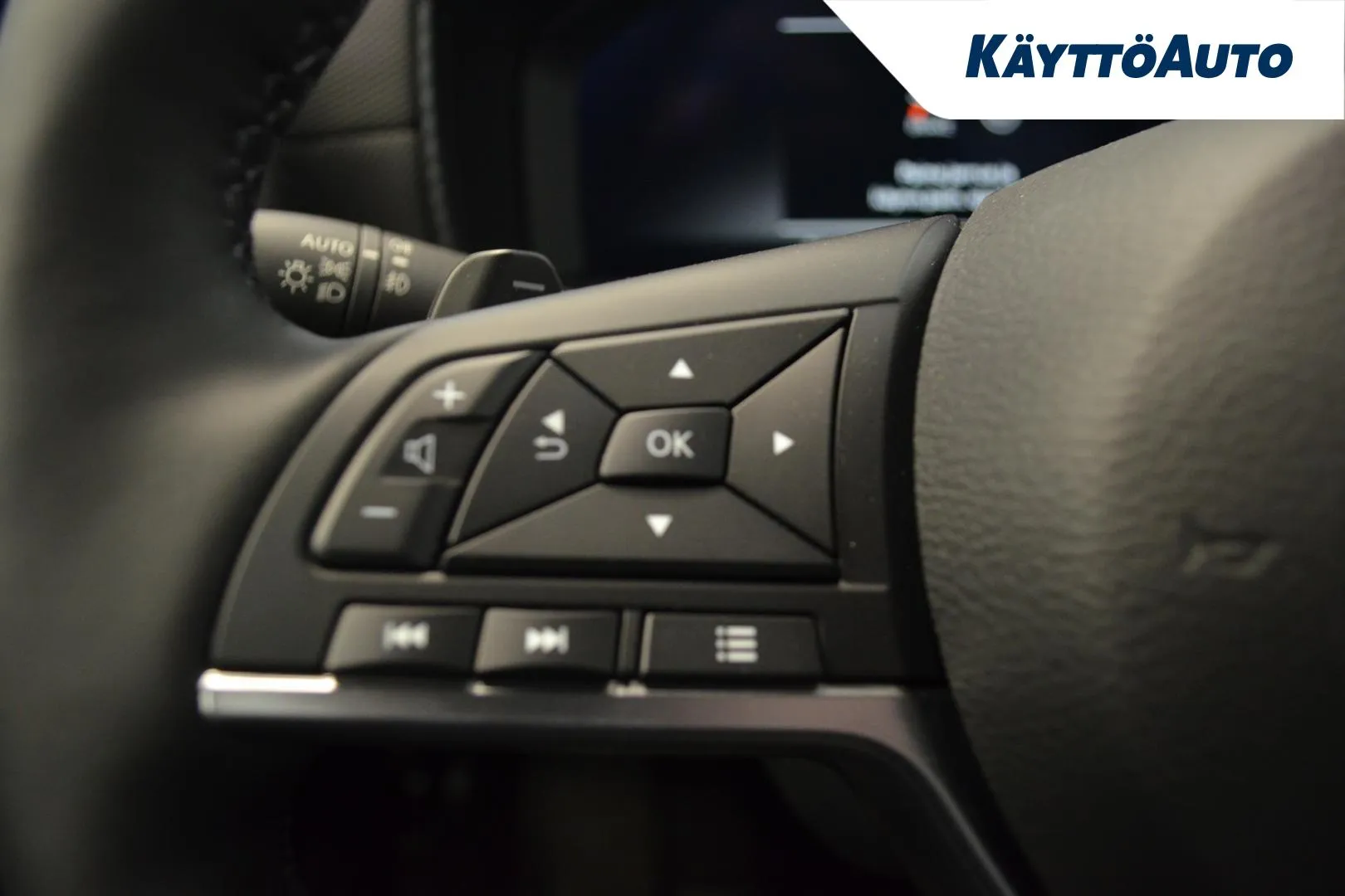 Nissan Juke RXE-739 carousel image