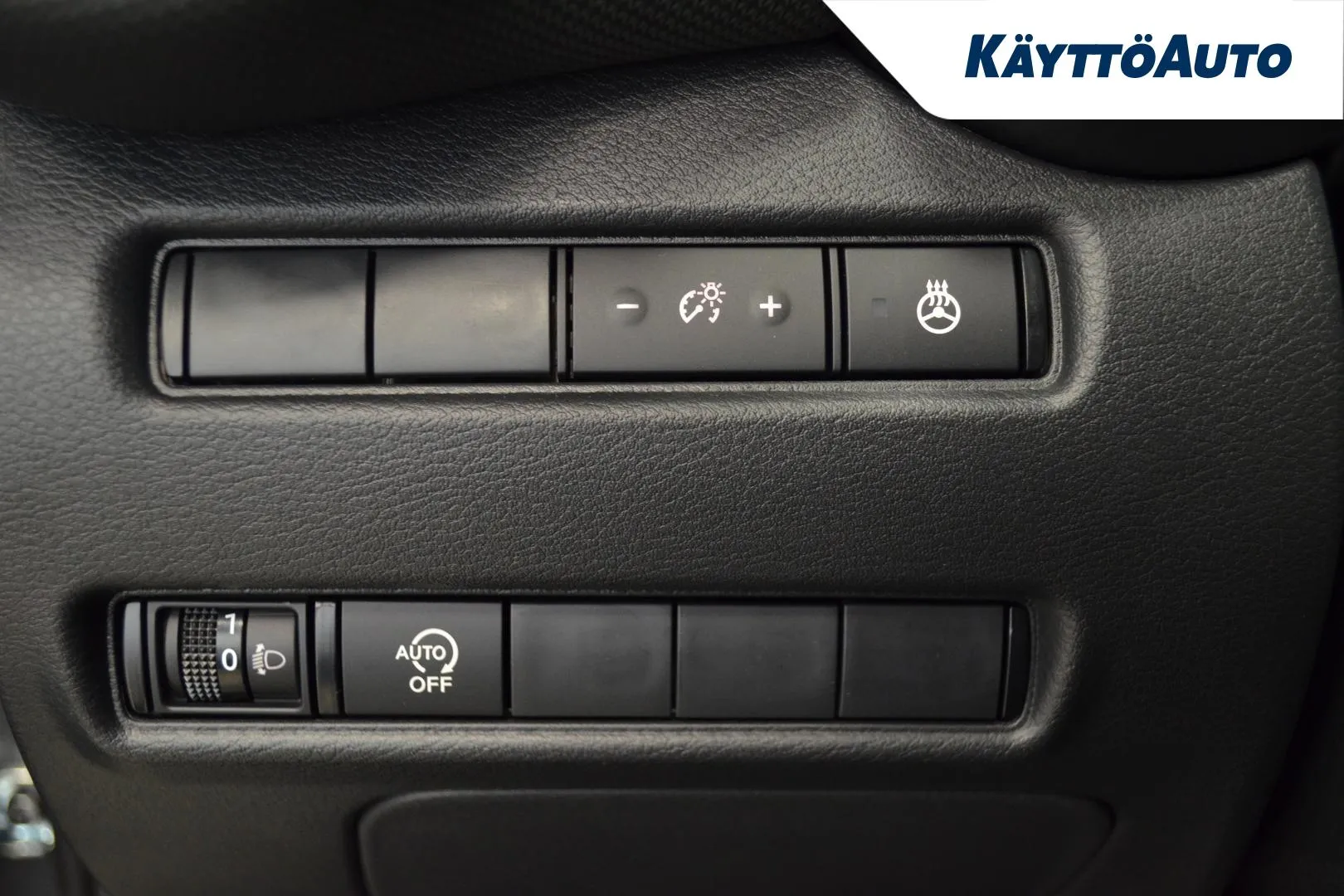 Nissan Juke RXE-739 carousel image