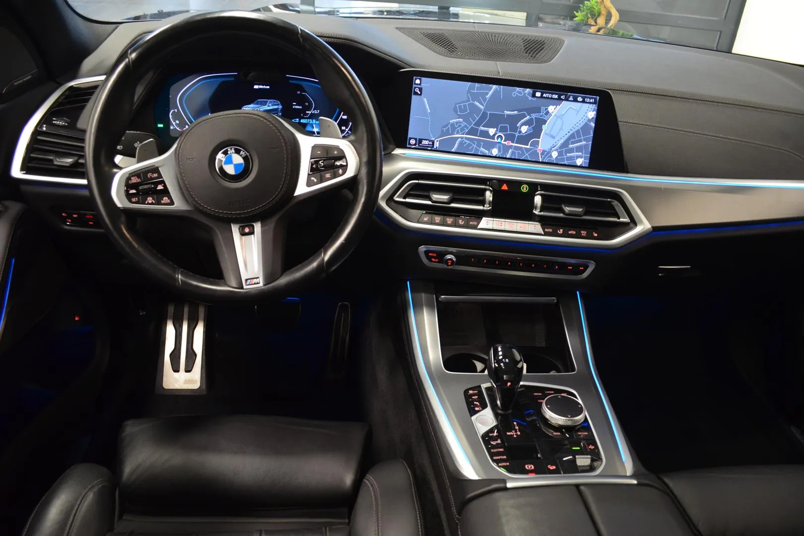 BMW X5 XRZ-864 carousel image