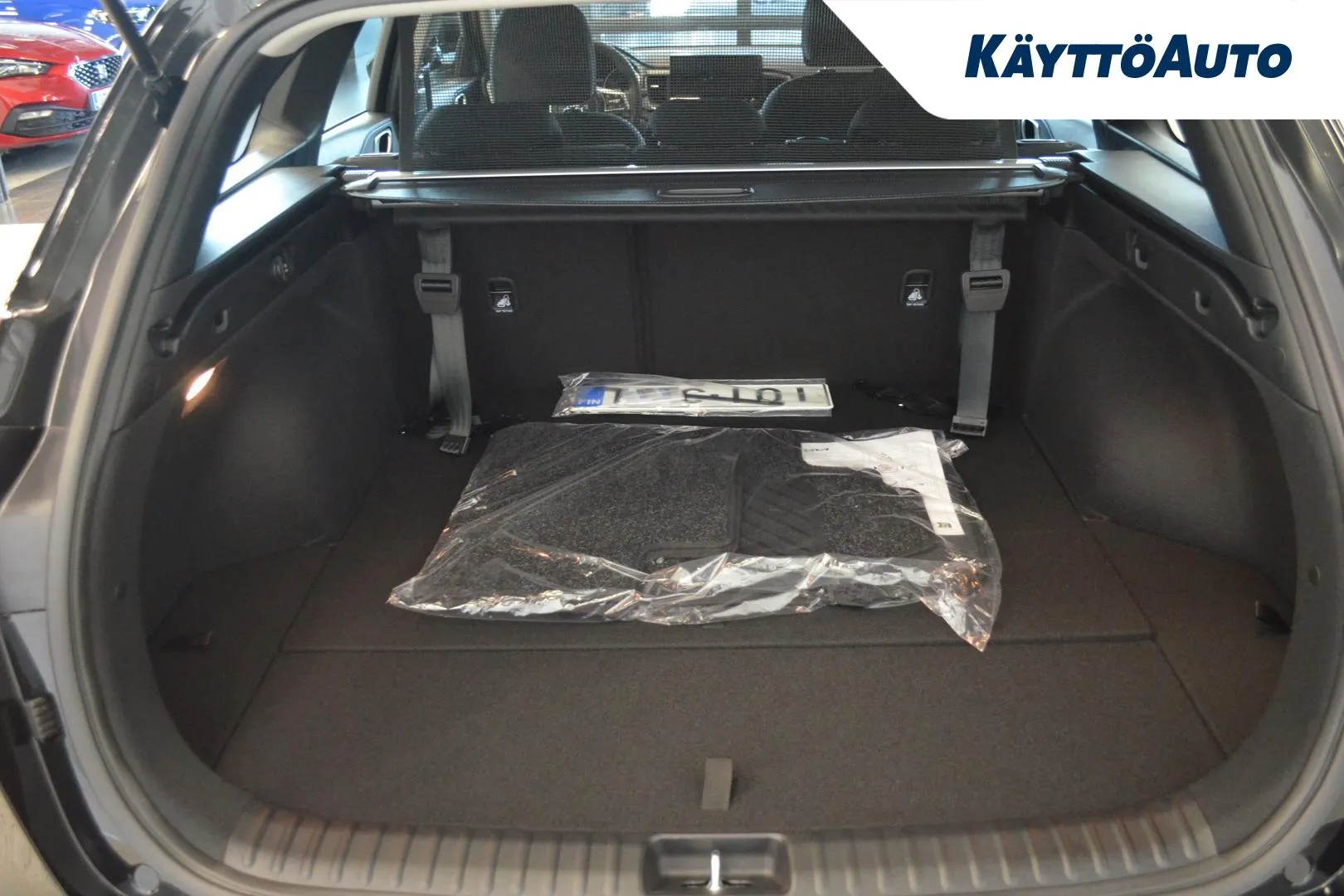 Kia Ceed LTC-101 carousel image