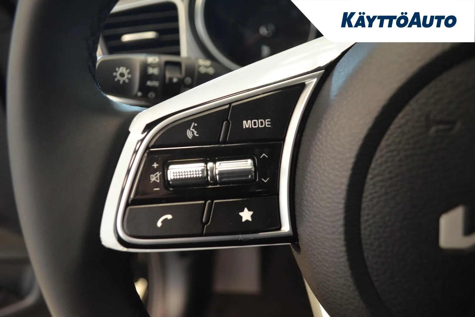 Kia Ceed LTC-101 carousel image