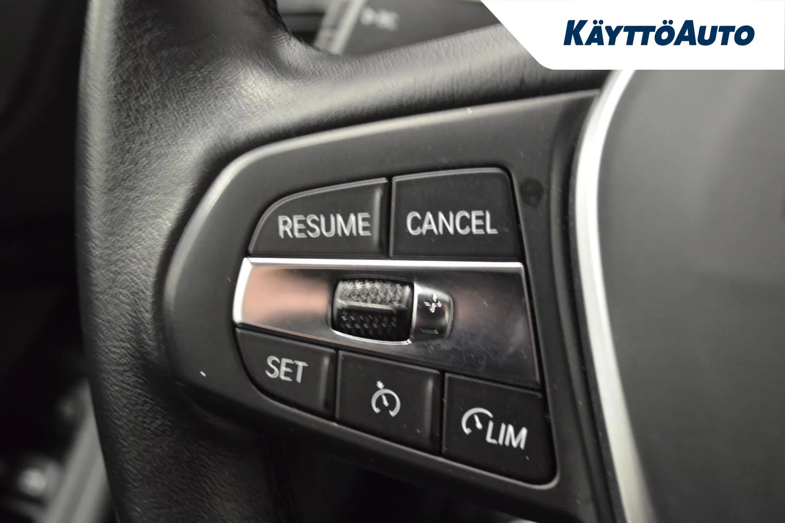 BMW 218 LPP-481 carousel image