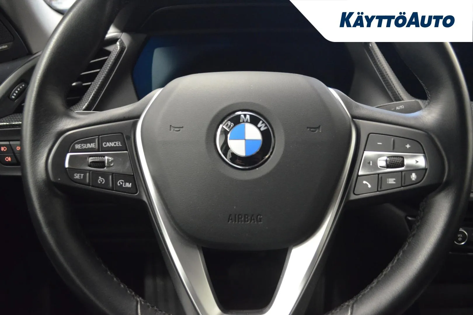 BMW 218 LPP-481 carousel image