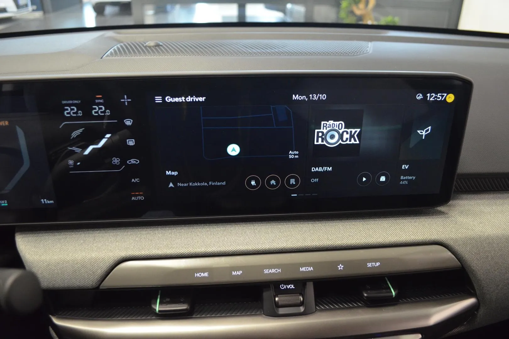 Kia EV4 IST-868 carousel image