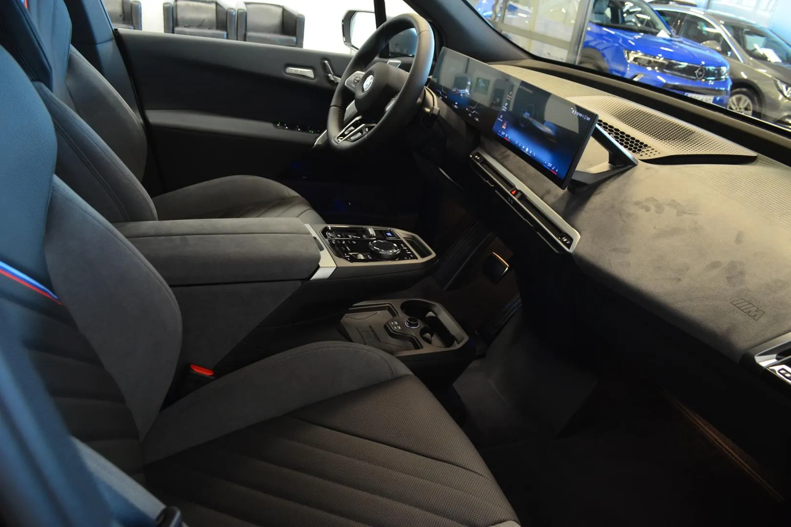 BMW iX JOK-690 carousel image