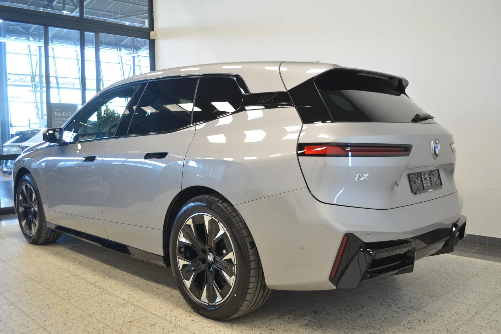 BMW iX JOK-690 carousel image