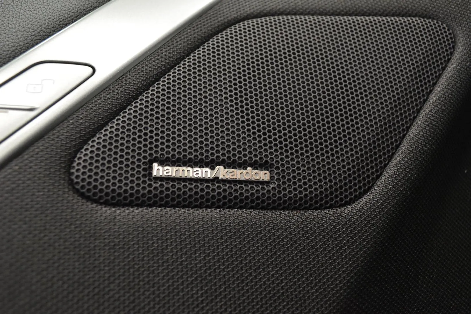 BMW iX JOK-690 carousel image