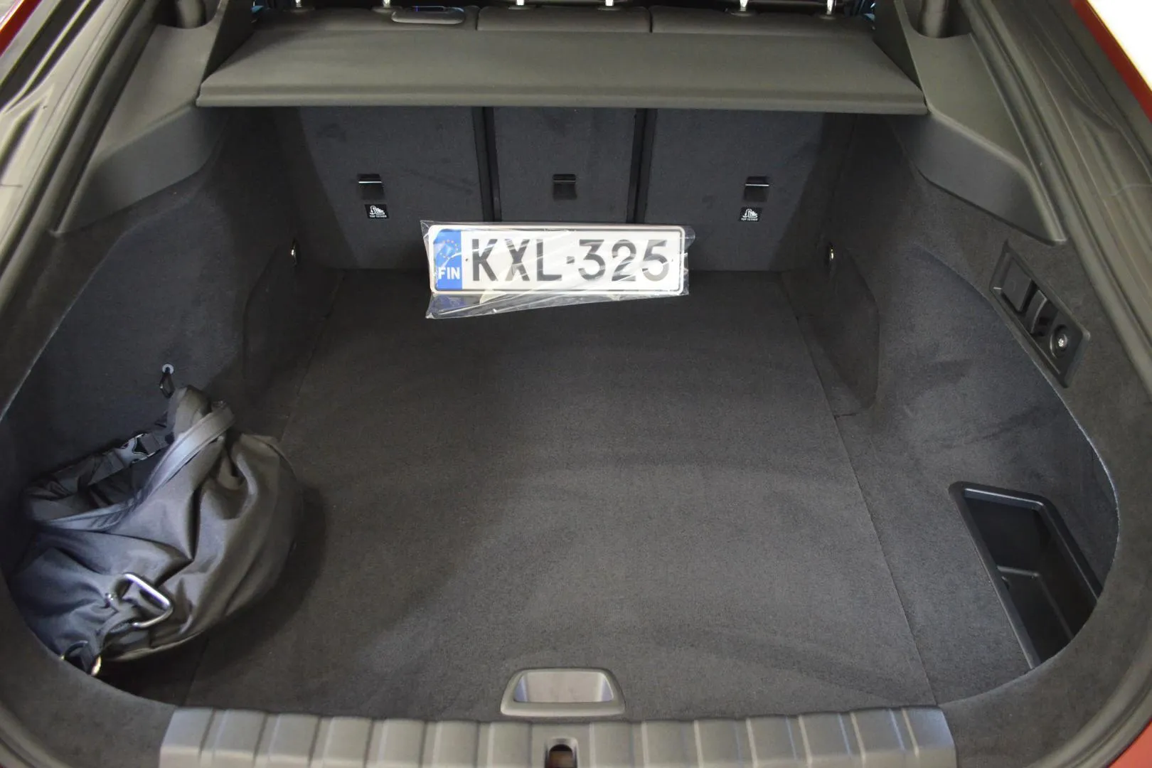 BMW i4 M60 KXL-325 carousel image