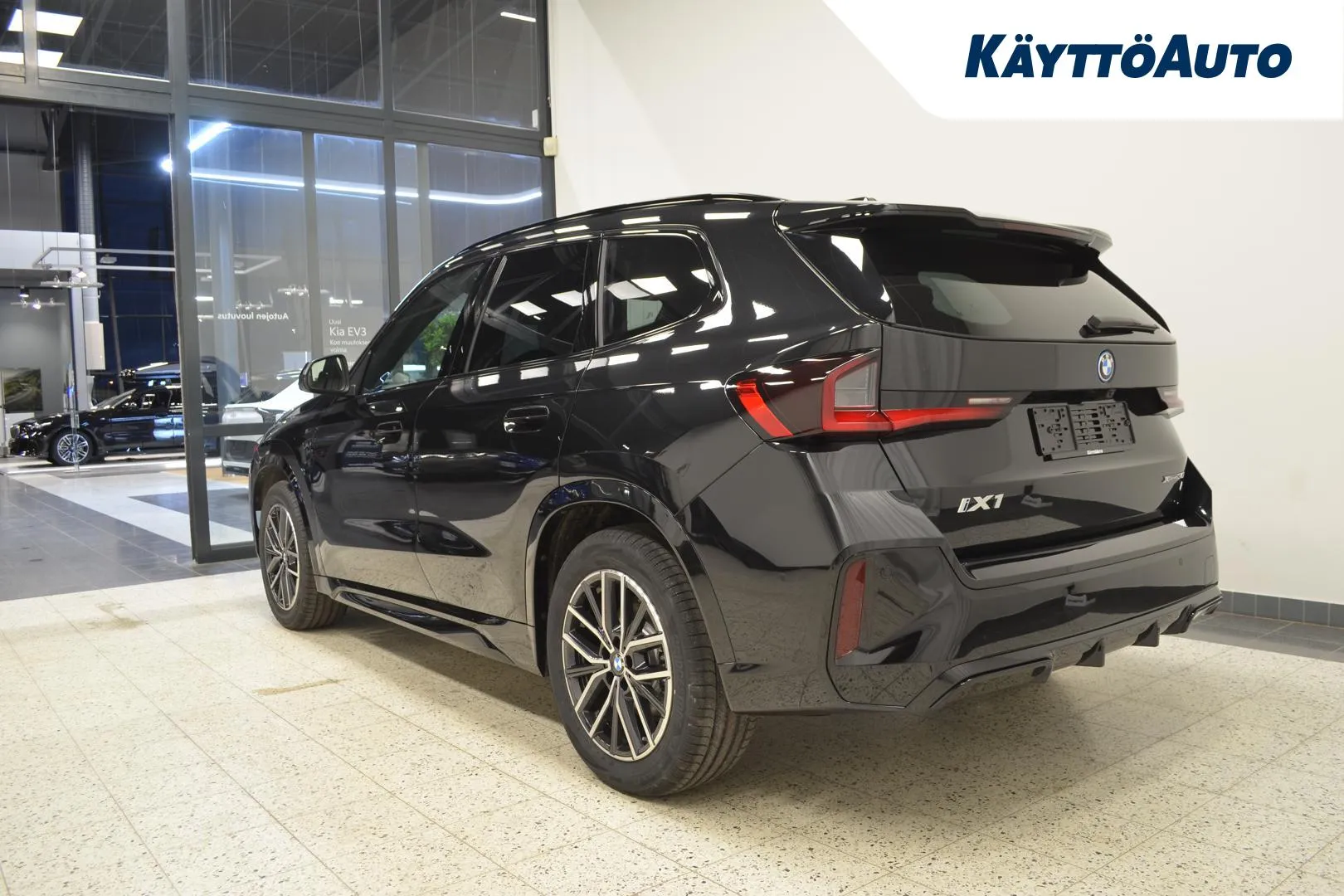 BMW iX1 LTL-101 carousel image