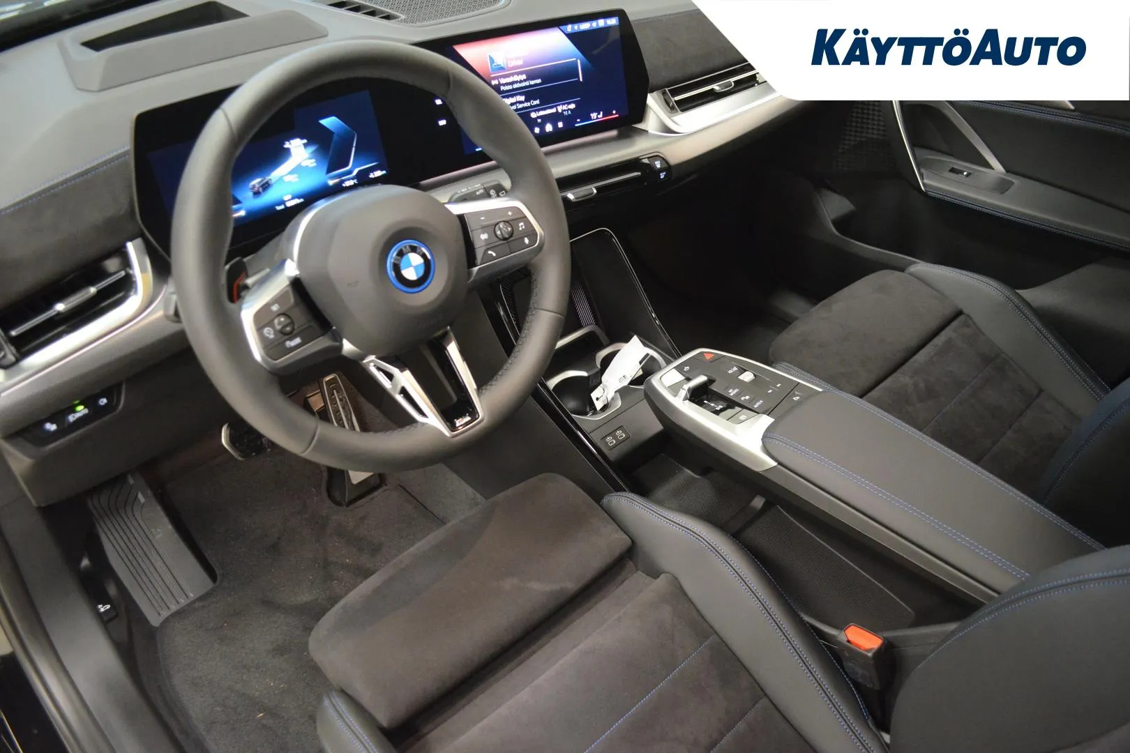 BMW iX1 LTL-101 carousel image
