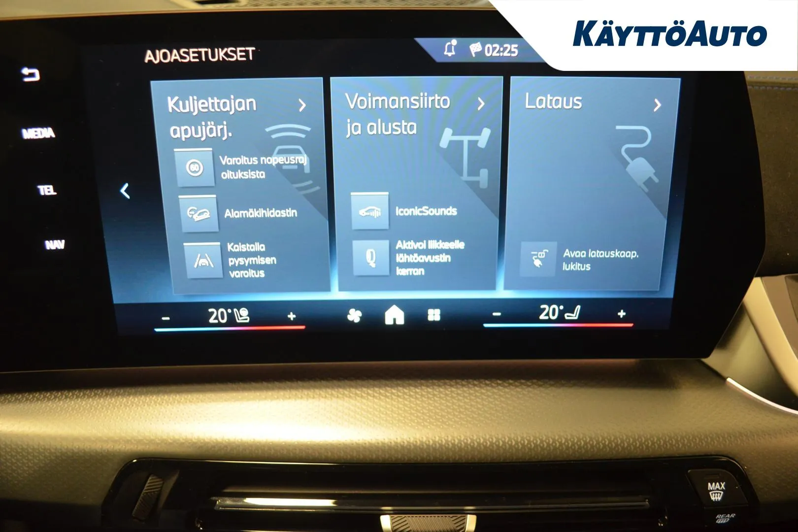 BMW iX1 LTL-101 carousel image