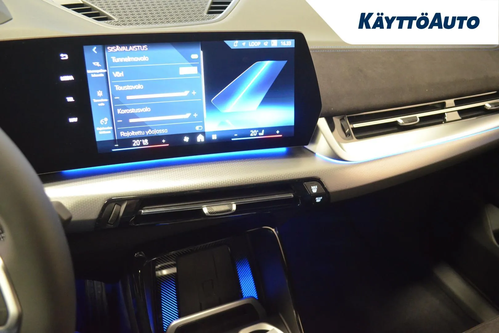 BMW iX1 LTL-101 carousel image