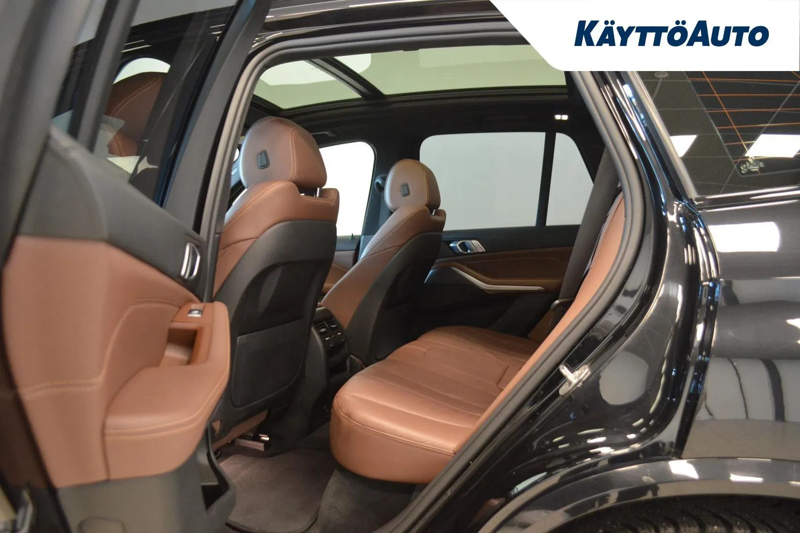 BMW X5 COJ-194 carousel image