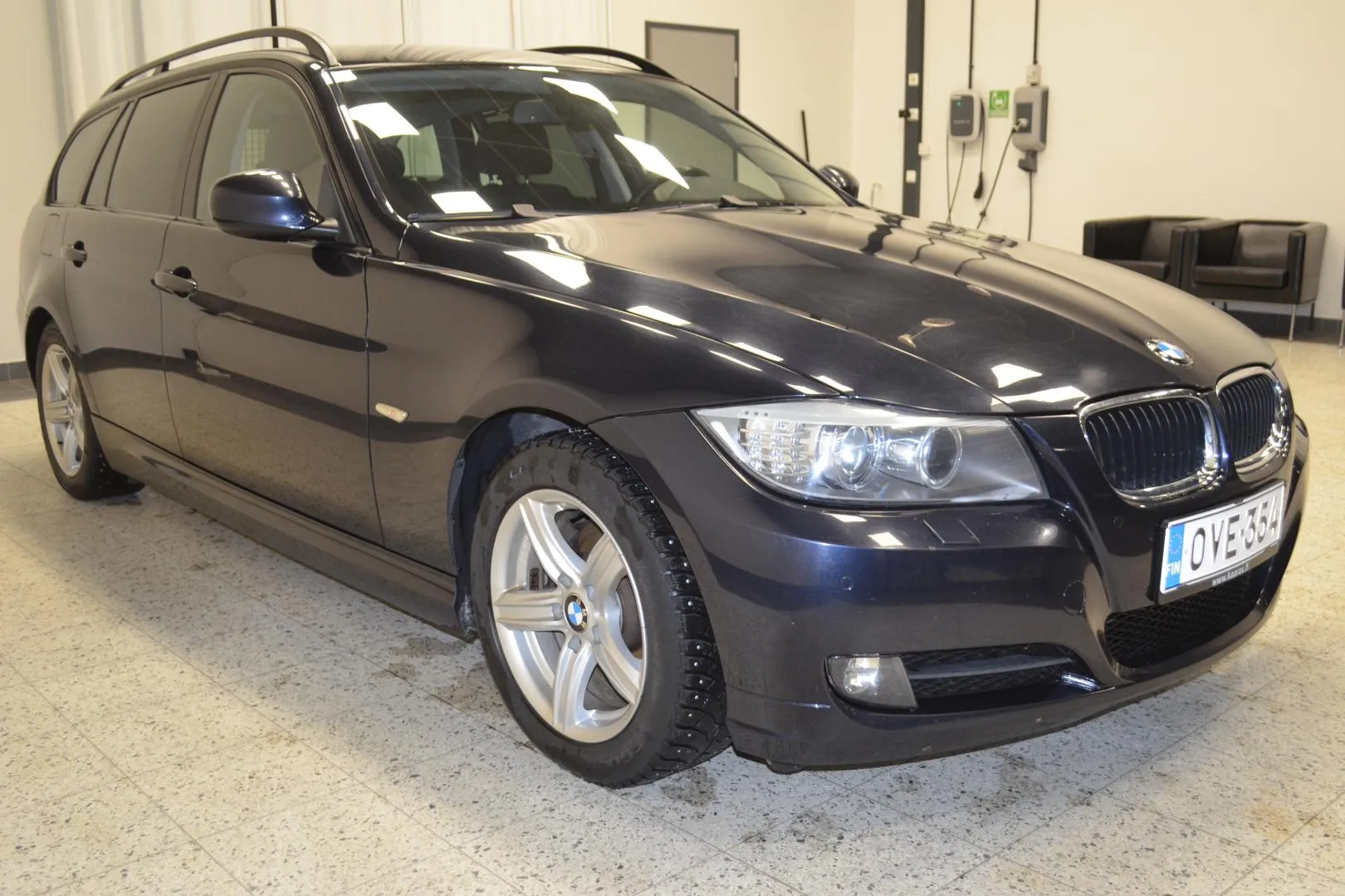 BMW 318 d OVE-354 carousel image