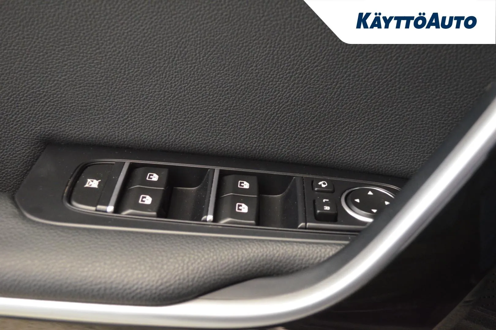 KIA XCeed IPH-857 carousel image