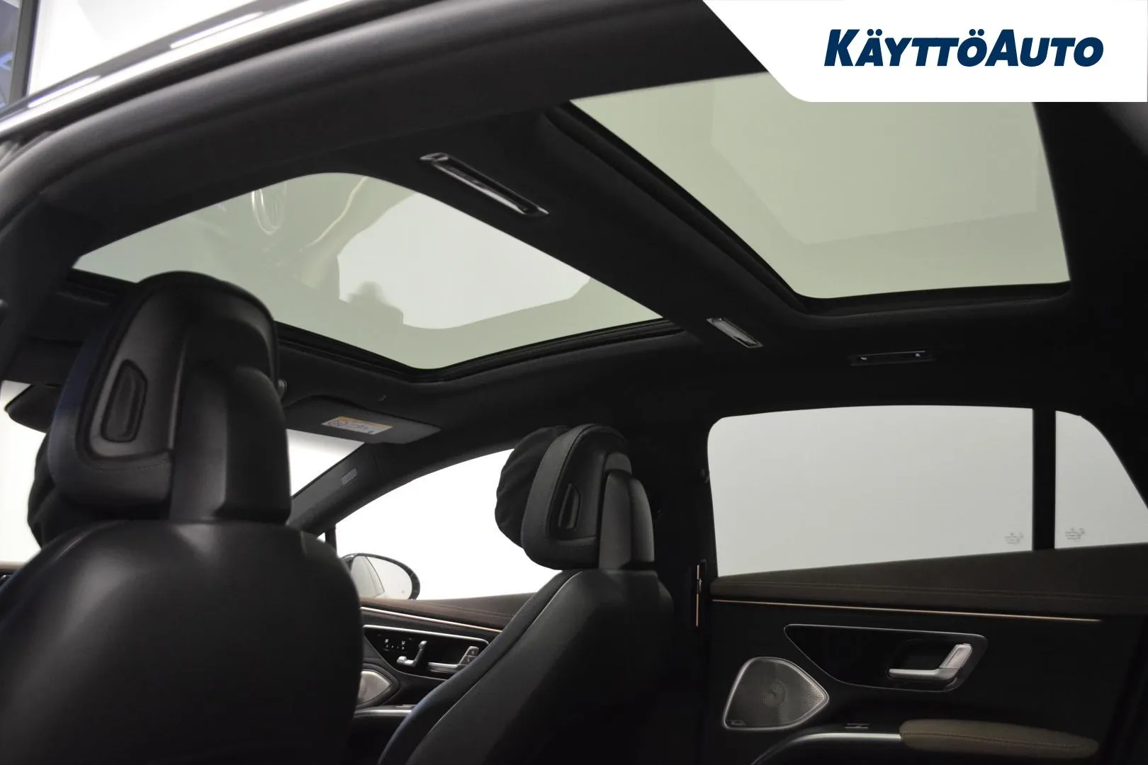 MERCEDES-BENZ EQS NMH-805 carousel image