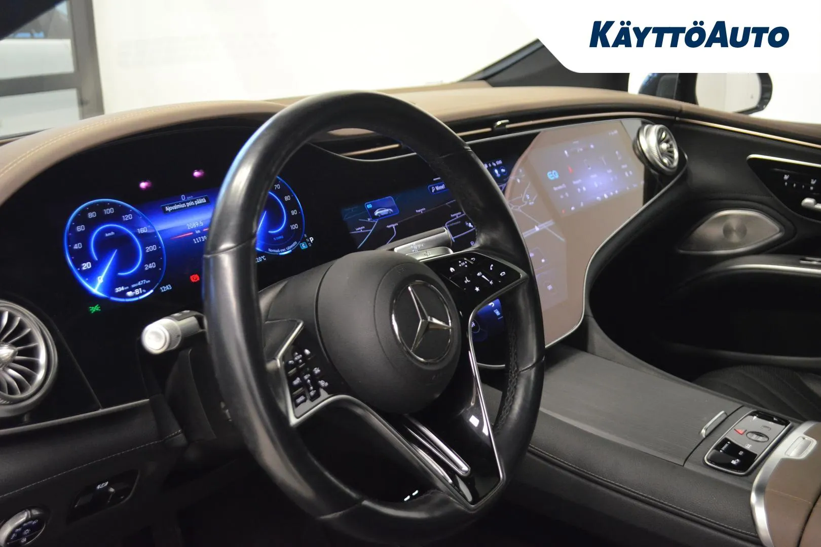 MERCEDES-BENZ EQS NMH-805 carousel image