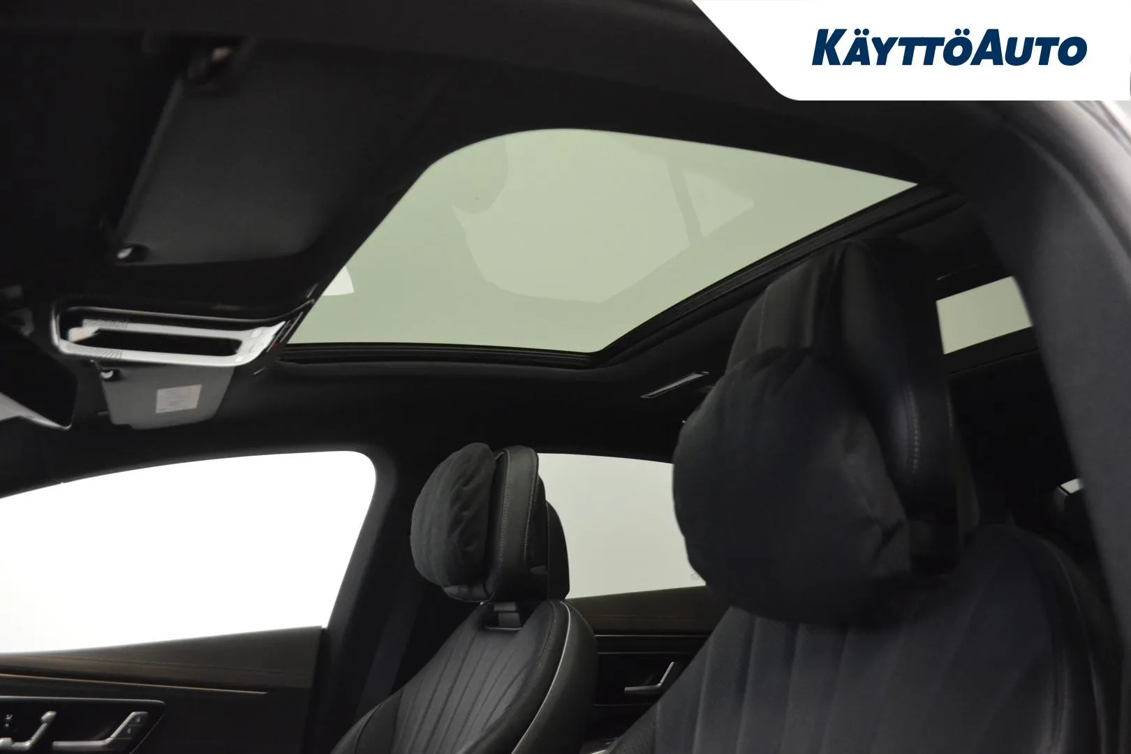 MERCEDES-BENZ EQS NMH-805 carousel image