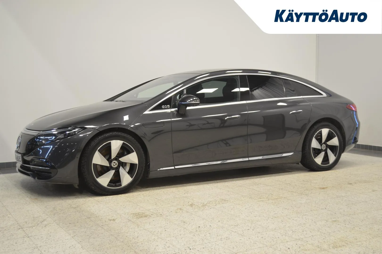 MERCEDES-BENZ EQS NMH-805 carousel image