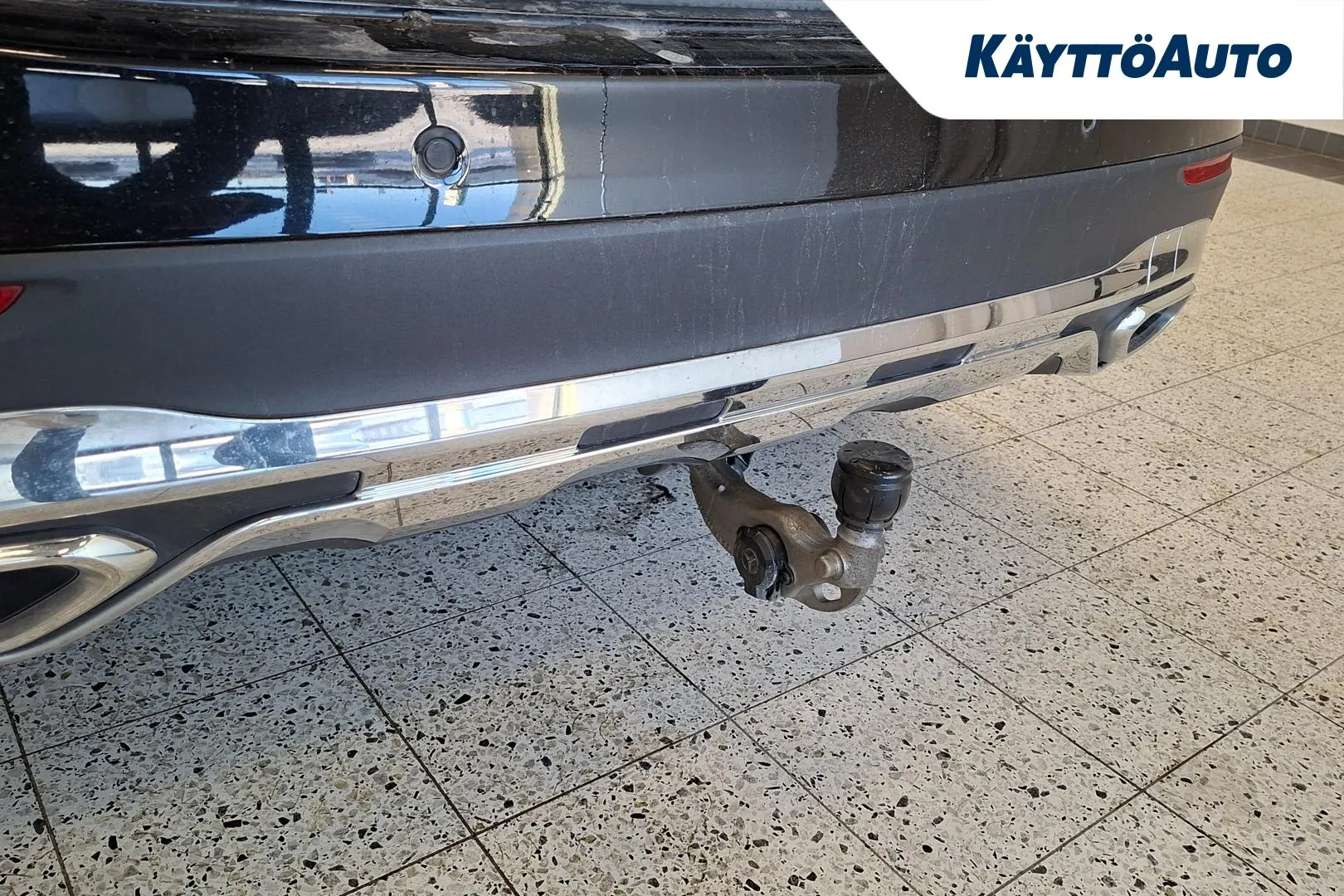 MERCEDES-BENZ GLC YXR-142 carousel image