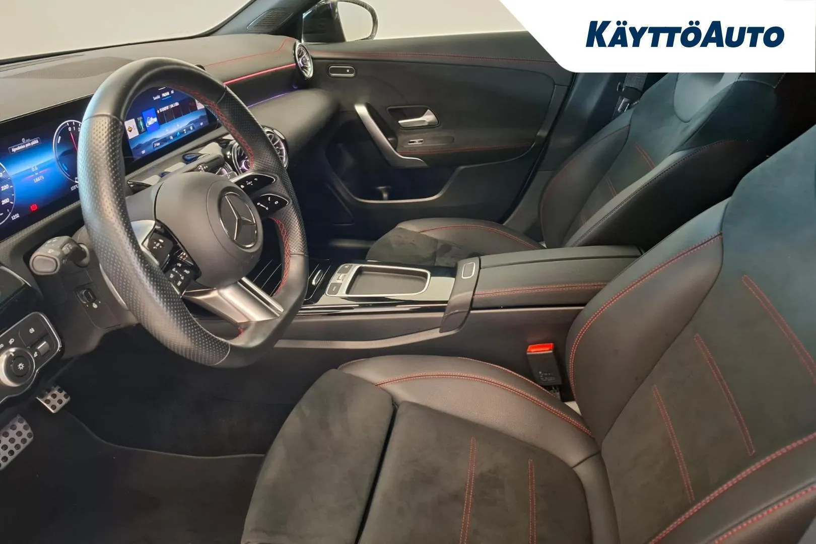 Mercedes-Benz CLA EUV-837 carousel image