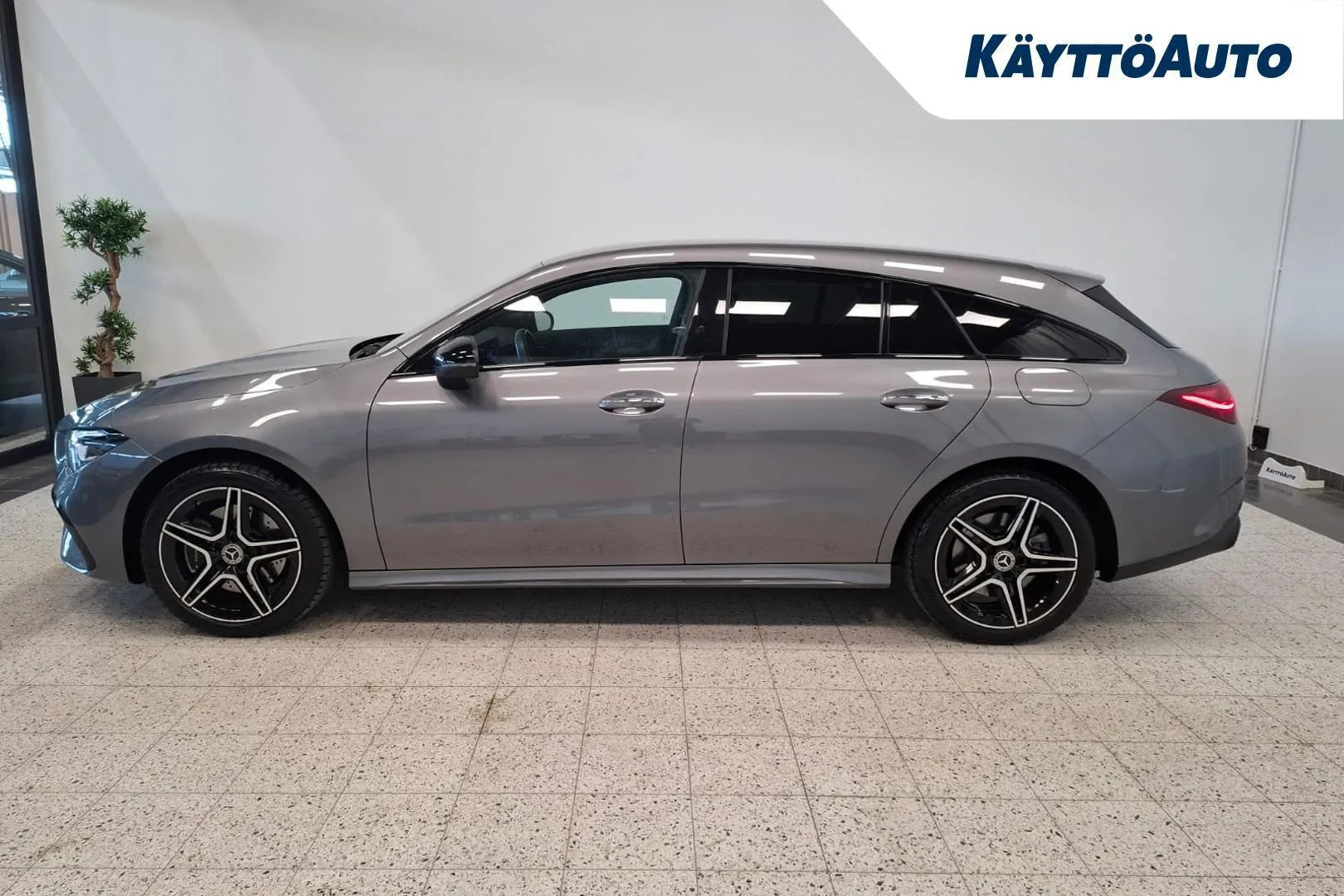 Mercedes-Benz CLA EUV-837 carousel image