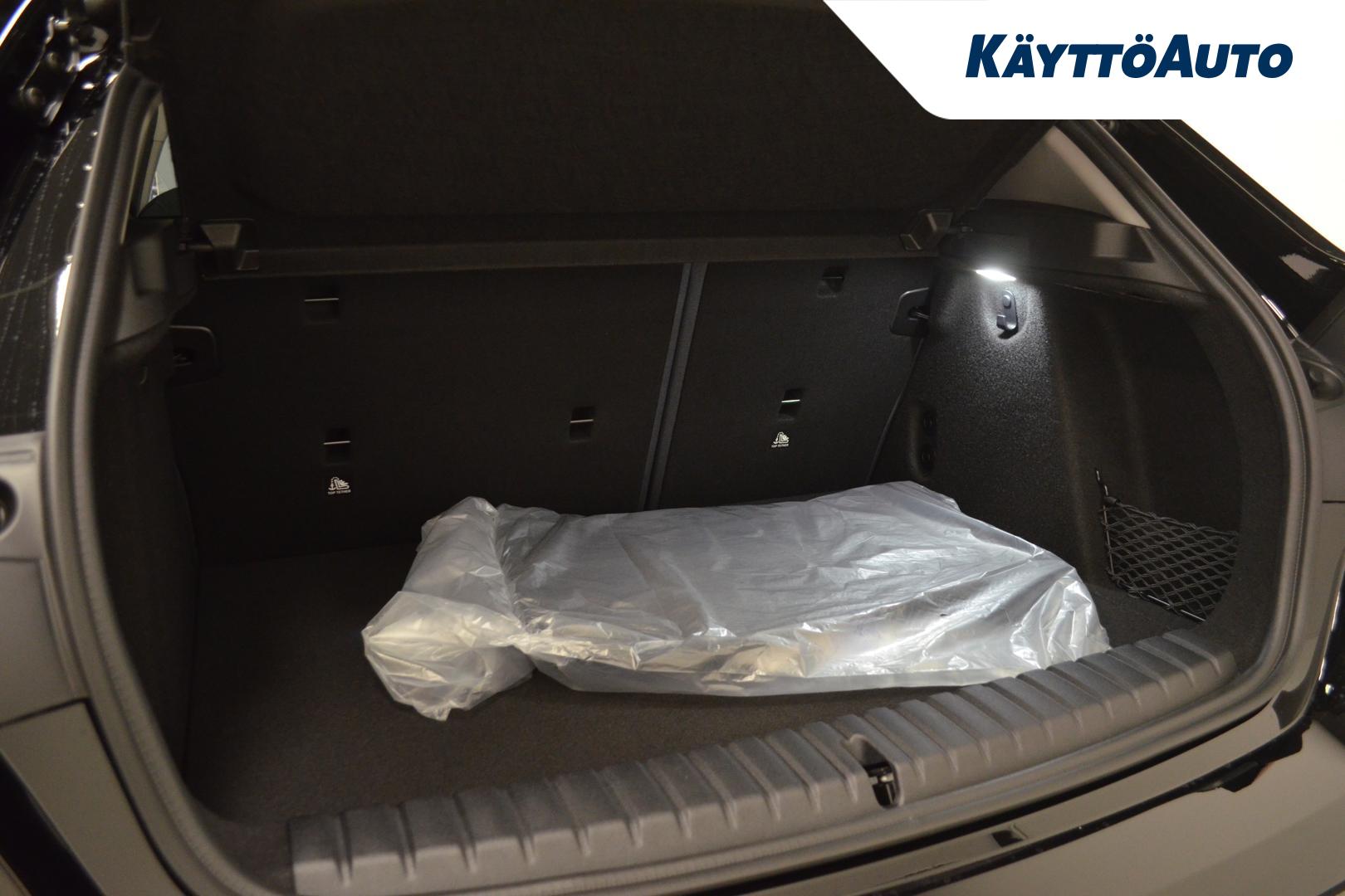 BMW 120 1-sarja F70 Hatchback 120 A MHEV 2026, kuva 7/19