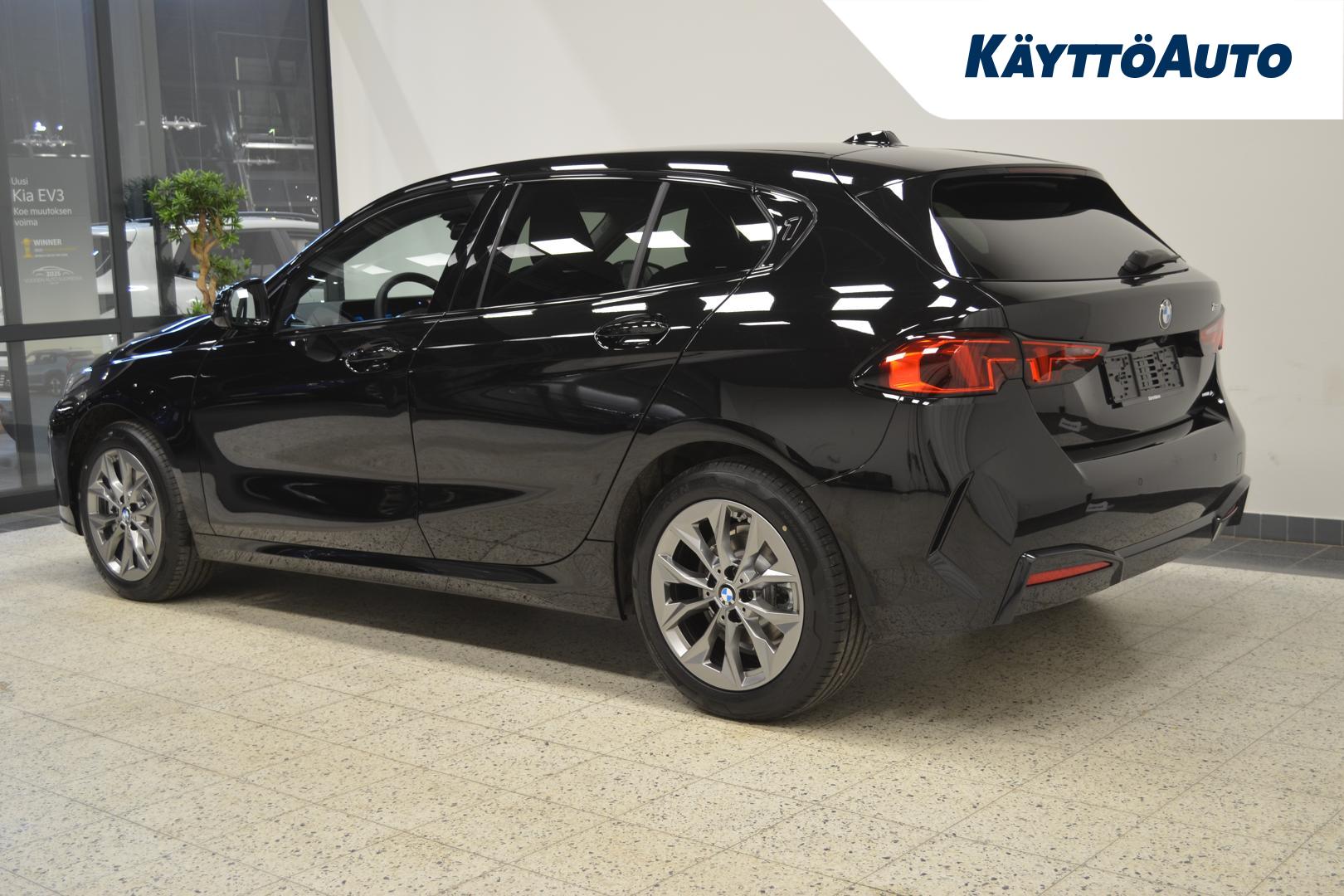 BMW 120 1-sarja F70 Hatchback 120 A MHEV 2026, kuva 4/19