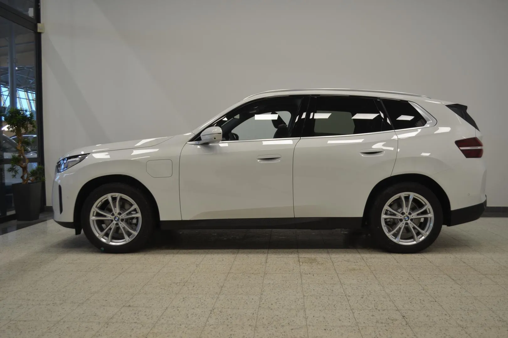 BMW X3 NOK-758 carousel image