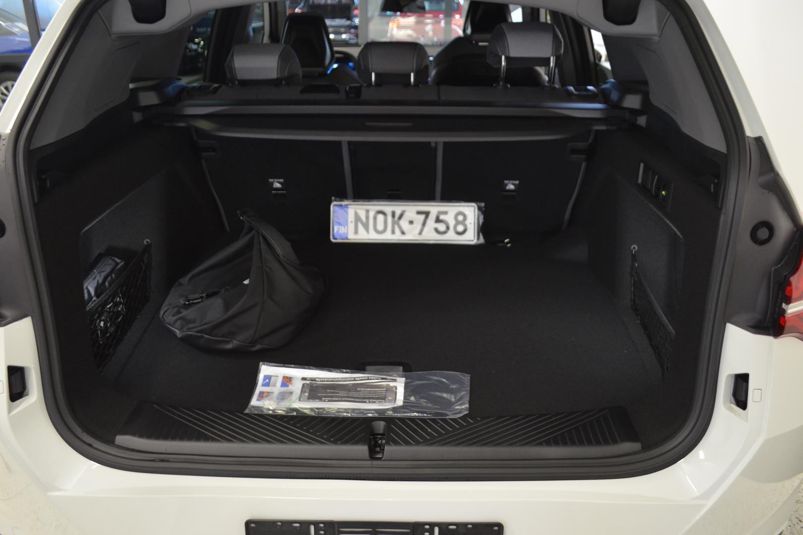 BMW X3 G45 30e xDrive A Charged Edition 2026, kuva 6/27